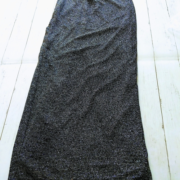 Xscape Evenings Women Metallic Sparkle Gown SIZE 4 Off The Shoulder Black - Picture 12 of 12